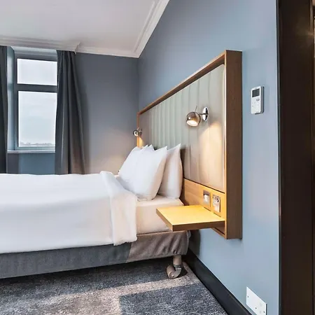 Radisson York