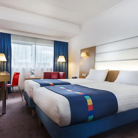 Radisson 호텔