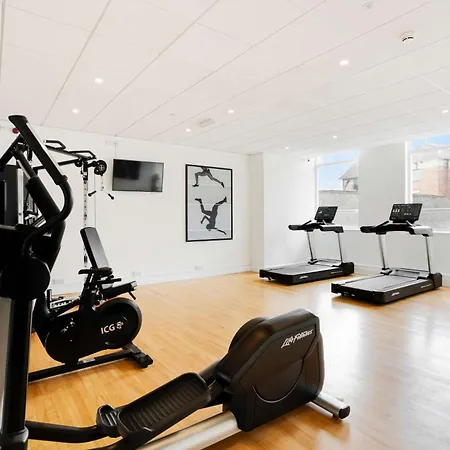 Radisson 4* York