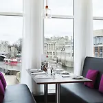 Radisson 4*